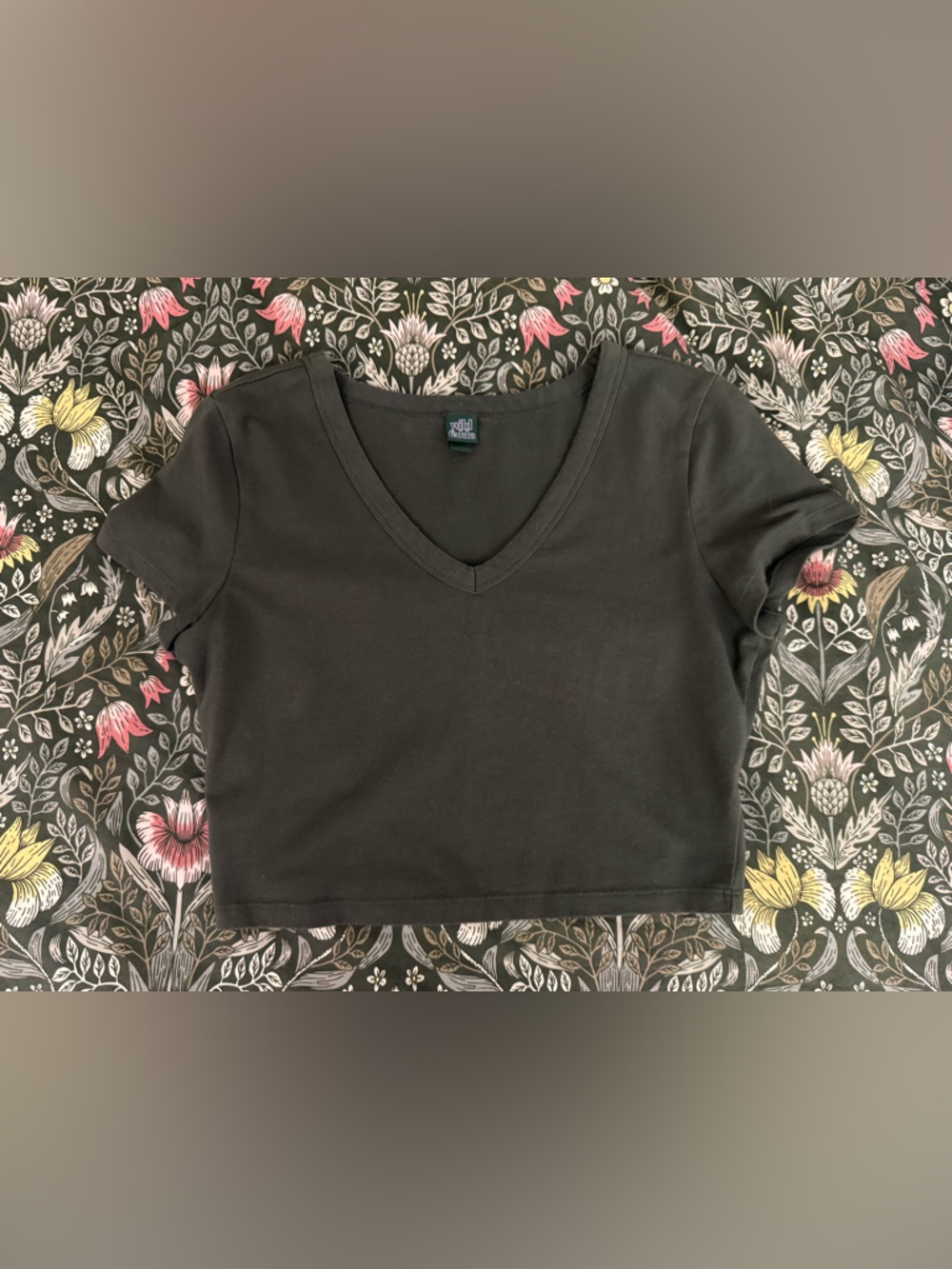 Wild Fable Black Girls' V-Neck Crop Top